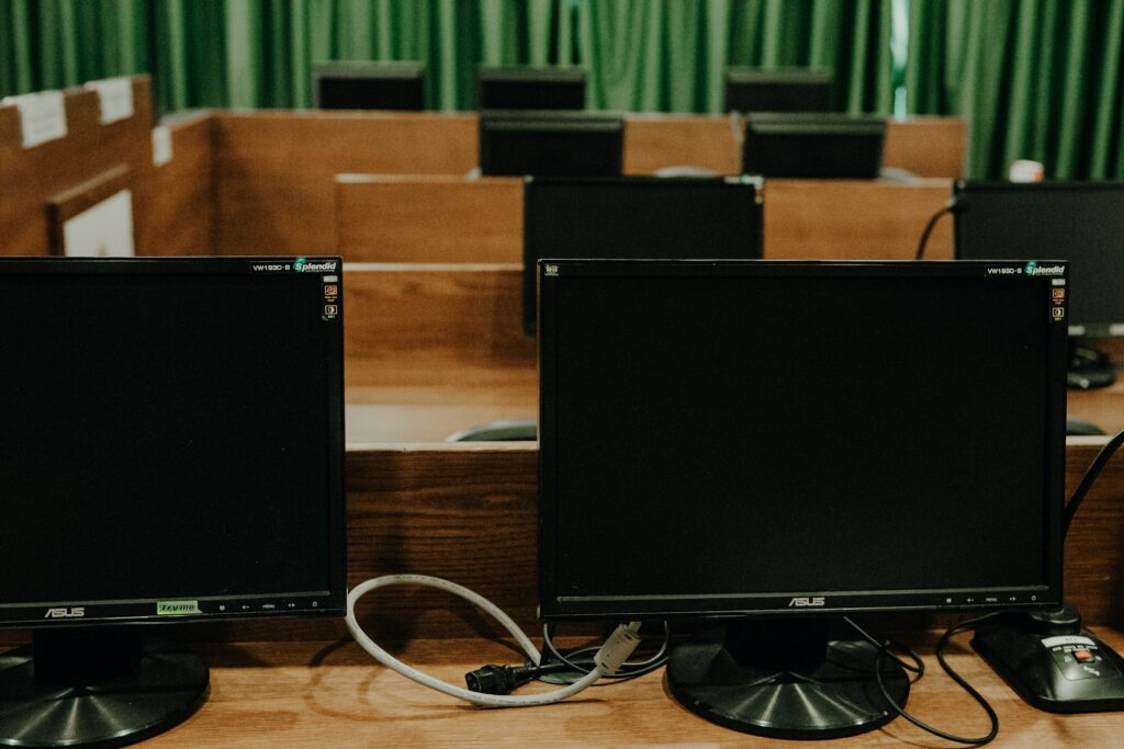 Waarom je security basis van je bedrijf begint bij identiteit en compliance